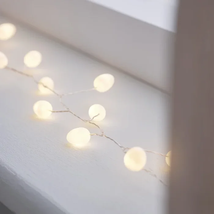 Berry Micro LED Plug In Cluster Lights