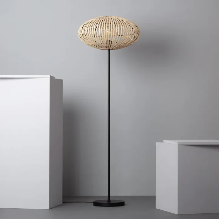 Edit Bambu Floor Lamp – Natural & Black