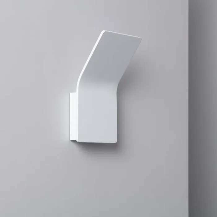 Edit Lerna Uplighter Wall Light – White