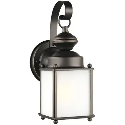 One Light Outdoor Wall Lantern