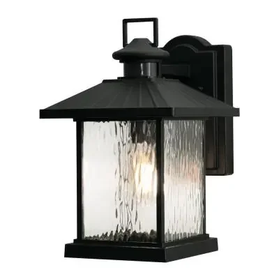 One Light Outdoor Wall Lantern
