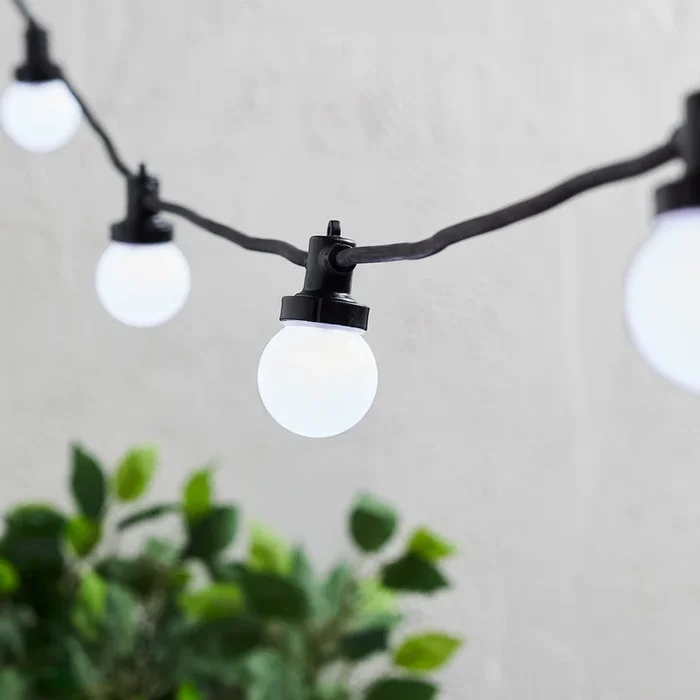 Pro Connect 145m 290 White Connectable Festoon Lights Black Cable