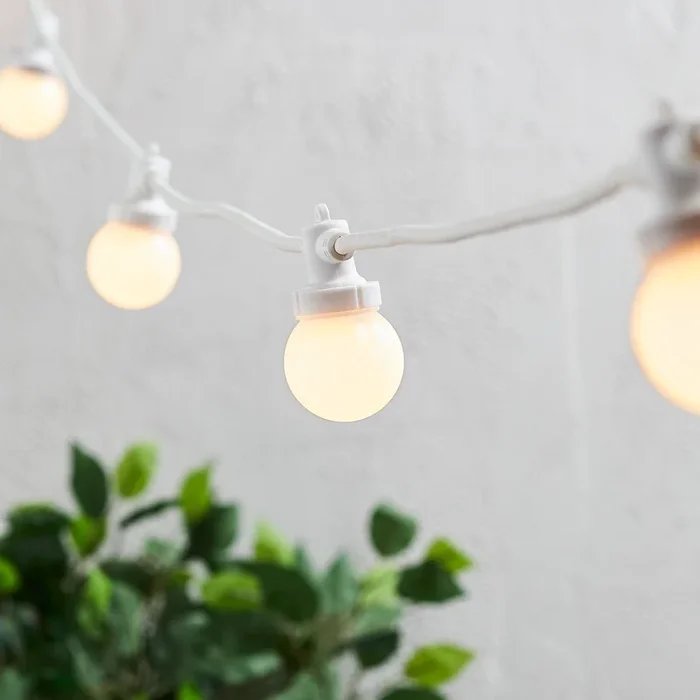 Pro Connect 35m 70 Warm White Connectable Festoon Lights White Cable